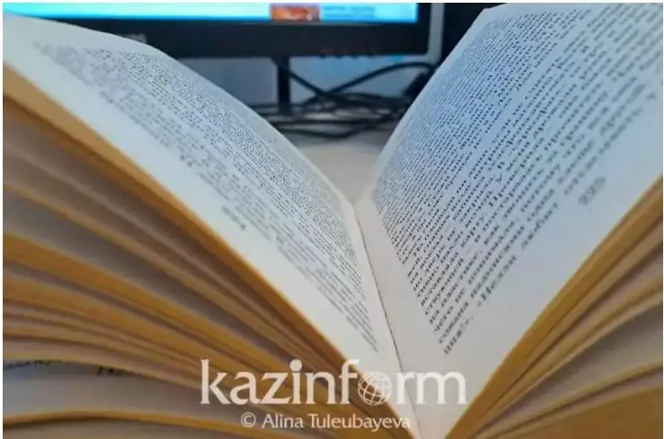 پرەزيدەنت «قازاقستاننىڭ حالىق جازۋشىسى» اتاعىن قايتارۋدى تاپسىردى
