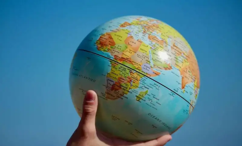 وتانداستارىمىز كەز كەلگەن مەملەكەتتەگى قازاقستاننىڭ ەلشىلىگىنەن قارجىلاي كومەك الا الادى