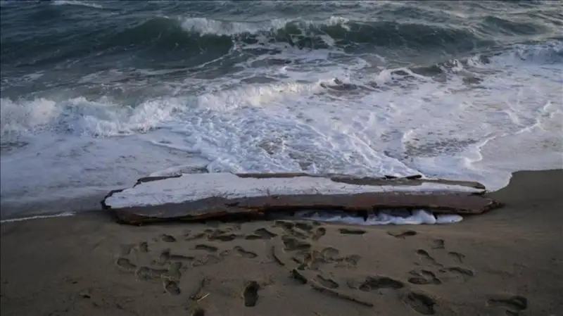 Атлантика океанида қайиқлар юзлаб муҳожирлари билан йўқолган