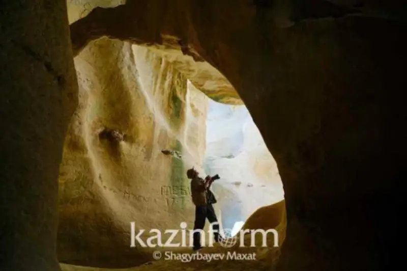 Қозоғистондаги маҳаллий сайёҳлар сони 8 миллиондан ошиб, рекордни янгилади