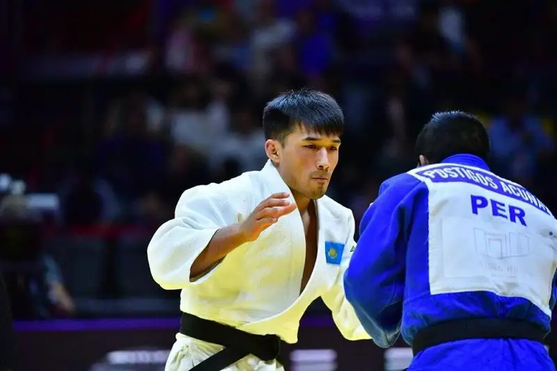 Казахстанский дзюдоист с досрочной победы стартовал на ЧМ-2023