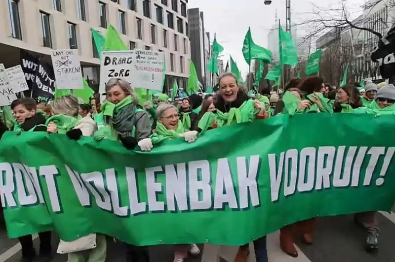 Бельгияда тиббиёт ходимлари иш ташлашди