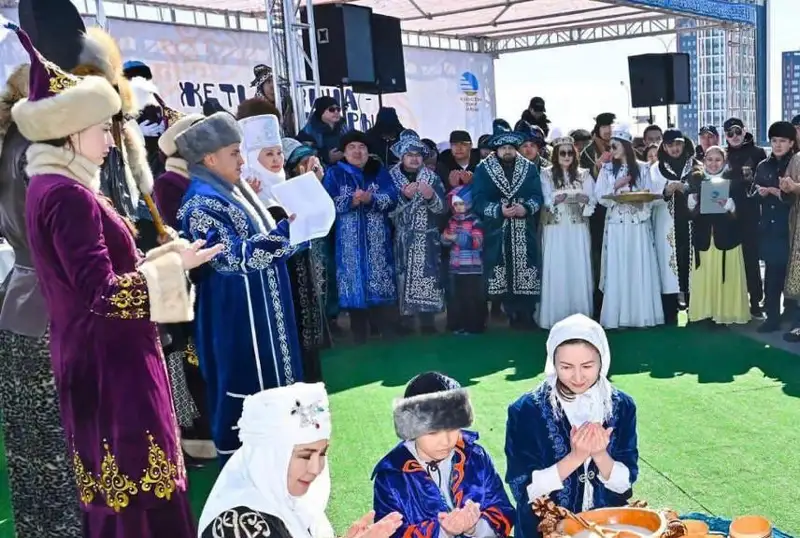 Qazaqstannyń temirjolshylary Naýryz meıramyn atap ótýde