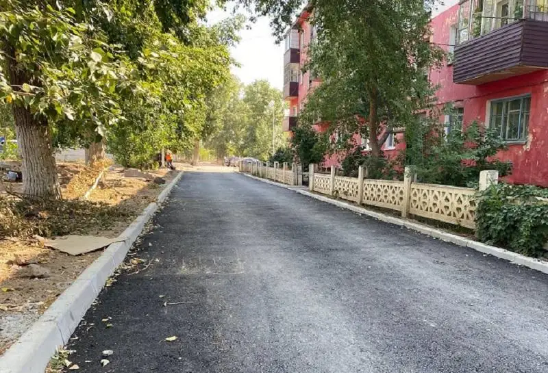 Дворовые территории благоустраивают в Курчатове