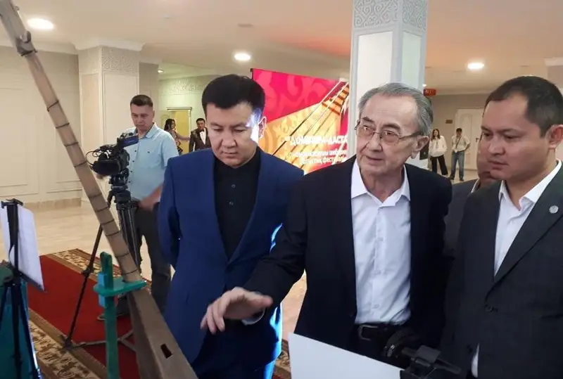 BQO-da áıgili kúıshiler dombyralarynyń kóshirmesi jasaldy