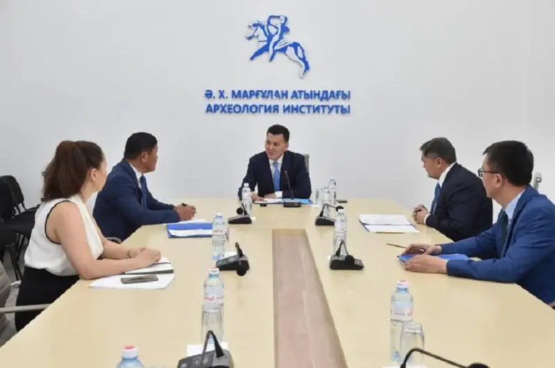 Ерлану Карину доложили о проблемах Института археологии имени Маргулана