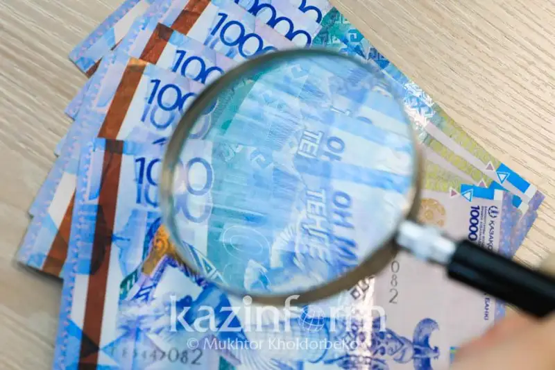 قاي بانكتە قازاقستاندىقتاردىڭ قارىزى كوبىرەك