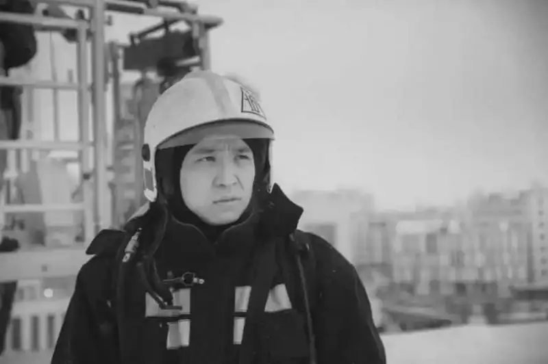 Памятник погибшему пожарному Аскару Забикулину предложил установить аким Акмолинской области