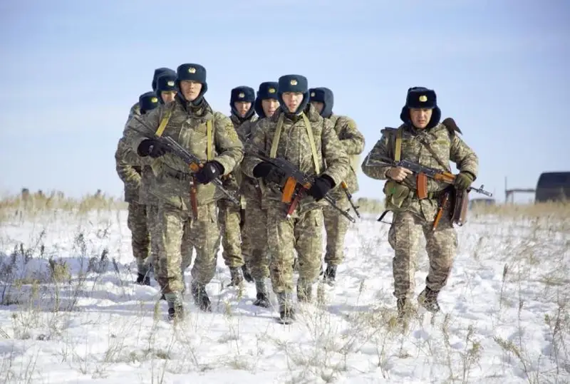Pavlodar oblysynda áskerge shaqyrylǵan 1200-ge jýyq adam izdeýde júr