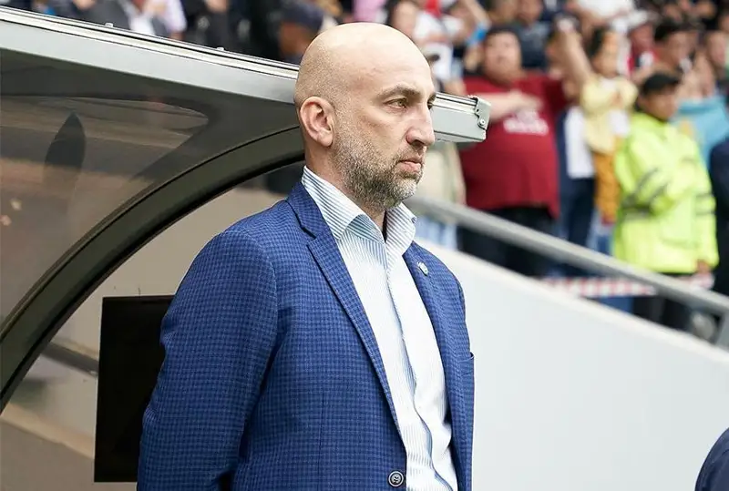 فۋتبولدان باس باپكەر ماگومەد اديەۆ قىزمەتىنەن كەتە مە