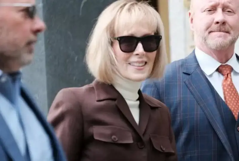 Суд Трампни журналистга жинсий тегажоқлик қилишда айбдор деб топди