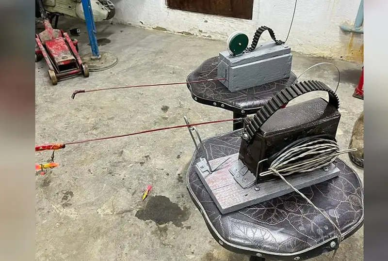 Aqtóbelik ónertapqysh akkýmýlıatordan qýat alatyn qarmaq oılap tapty