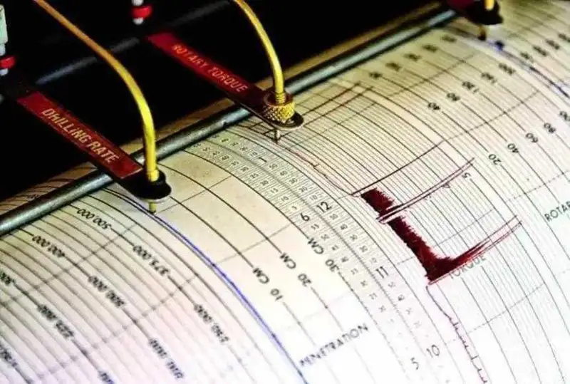 В Ташкенте и других городах Узбекистана вновь ощущалось сильное землетрясение