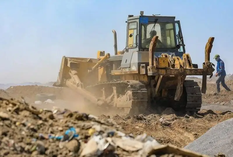 Тление отходов ликвидируют на актюбинском мусорном полигоне