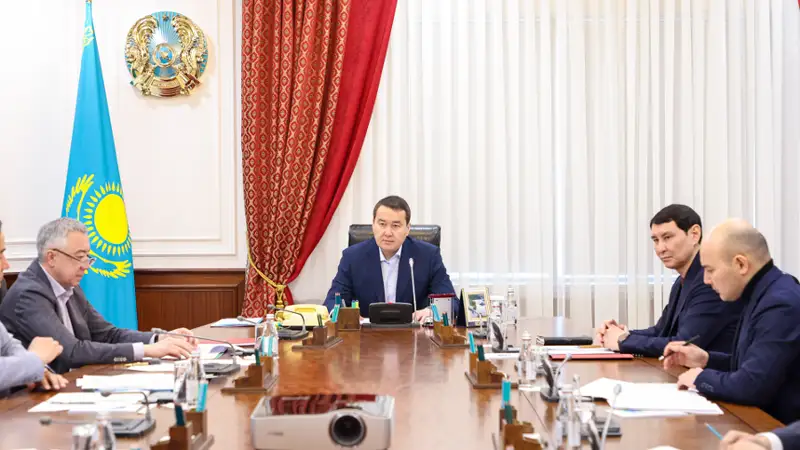 Úkimette sanktsııalyq saıasattyń Qazaqstannyń saýda aǵynyna áseri talqylandy