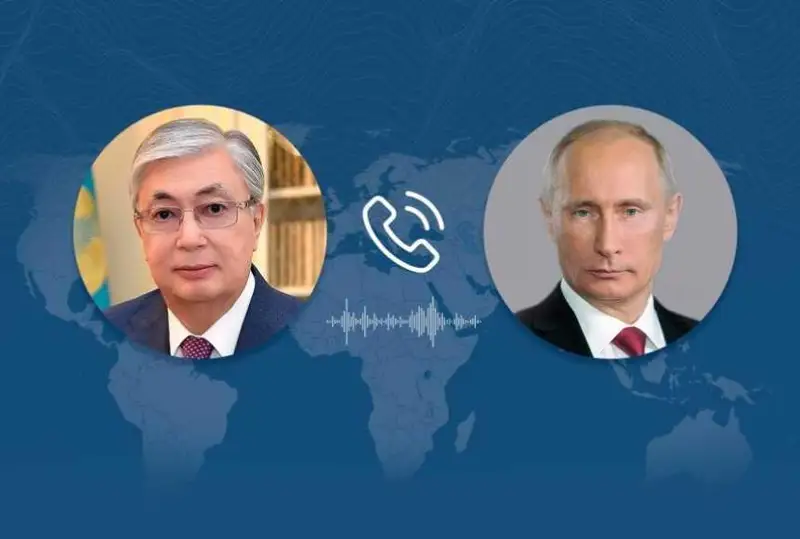 国家元首与俄罗斯总统普京通电话