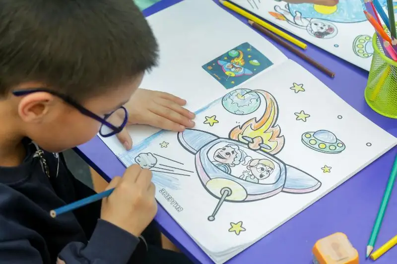 Детскую книгу - раскраску о ценностях Нового Казахстана презентовали в Астане