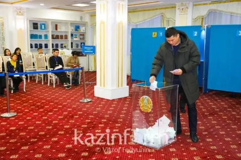 Túrkııa men Italııadan kelgen baıqaýshylar saılaýǵa qatysty pikir bildirdi
