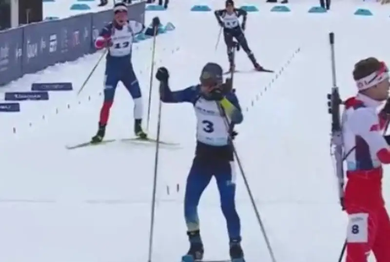 Казахстанские биатлонисты остались без медалей после триумфа в спринте на Универсиаде-2023