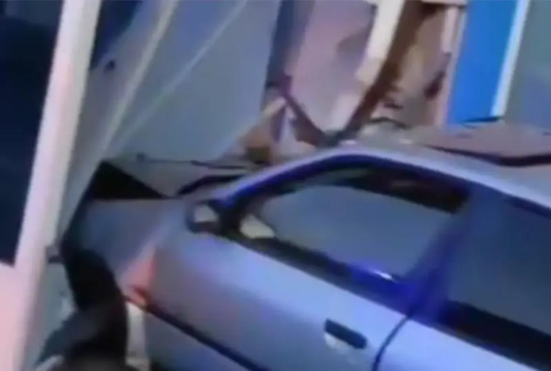 كوكشەتاۋ تۇرعىنى ۇرلاپ اكەتكەن كولىگىمەن ايالدامانى جانە دۇكەندى سوعىپ قيراتتى