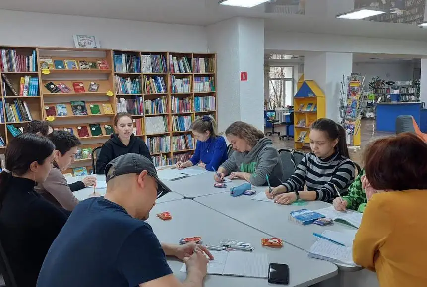 Орыстар үйдегілер