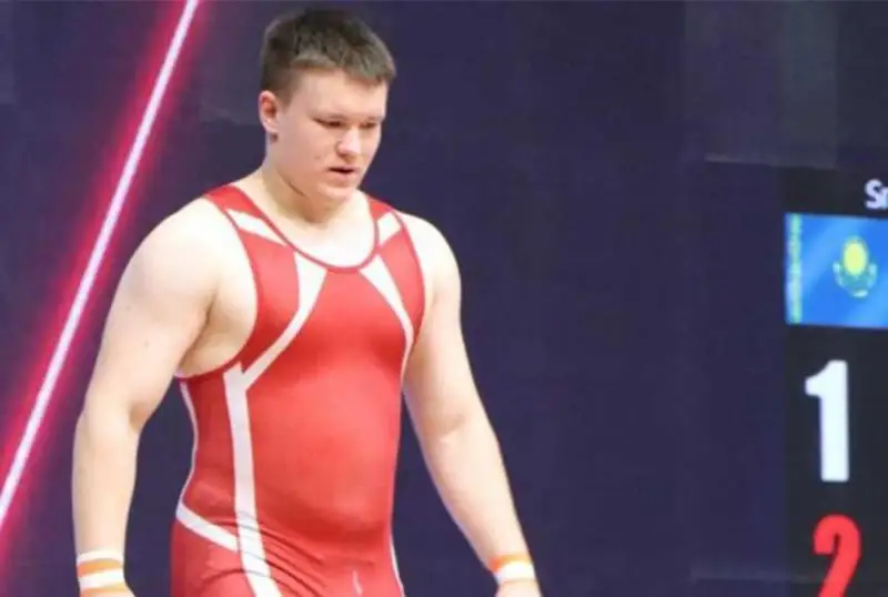 قازاقستاندىق اۋىر اتلەت الەم چەمپيونى اتاندى