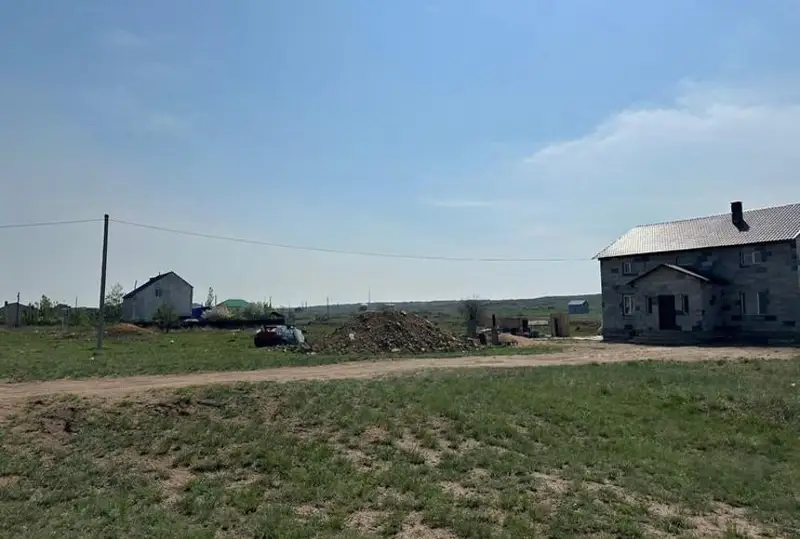 Опоры освещения устанавливают на окраинах Темиртау