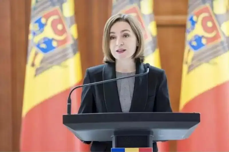 Молдова президенти ҳукумат истеъфосини қабул қилди