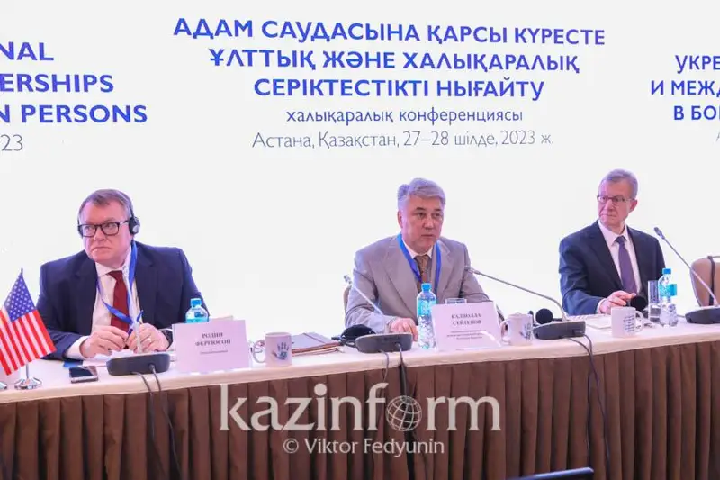 قازاقستاندا كىمدەر قۇلدىققا كوپ تۇسەدى