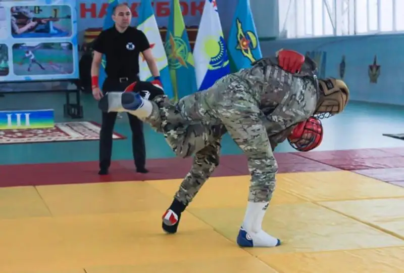 В Алматы прошел первый чемпионат спецназовцев по армейскому рукопашному бою