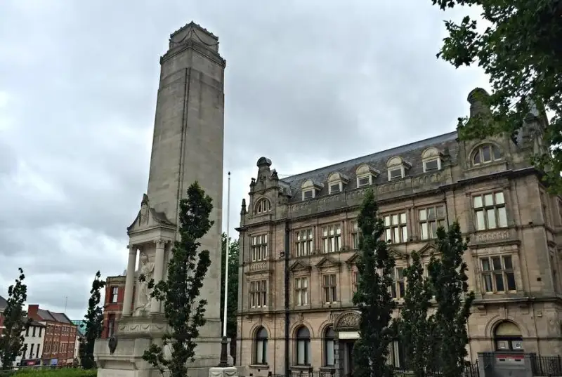 Названы самые опасные города Европы