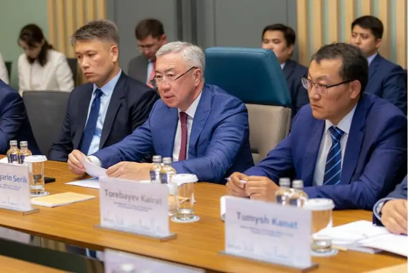 Serik Jumanǵarın men Aýǵanstannyń saýda mınıstri yntymaqtastyq aspektilerin talqylady