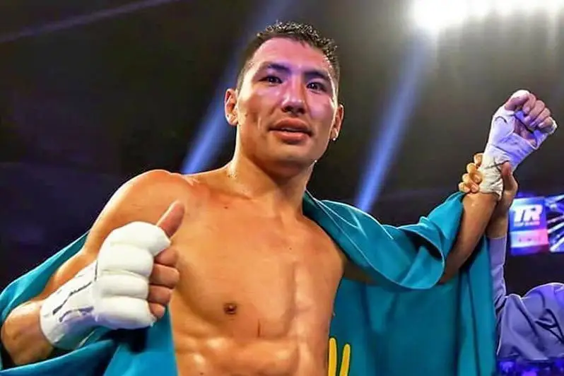 Жанибек Алимханулы сделал заявление, узнав о вакантном титуле IBF в среднем весе