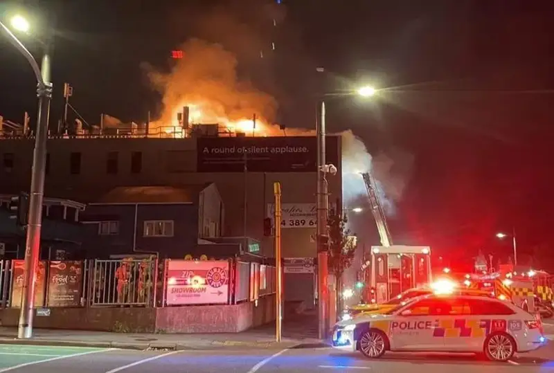 Пожар в хостеле в Новой Зеландии: есть жертвы, десятки пропали без вести