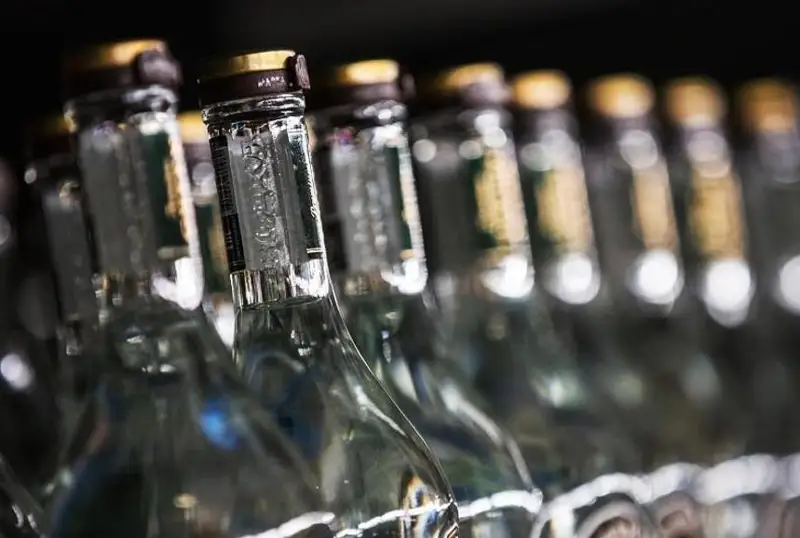Irak alkogol ónimderin ákelýge, satýǵa jáne óndirýge tyıym saldy