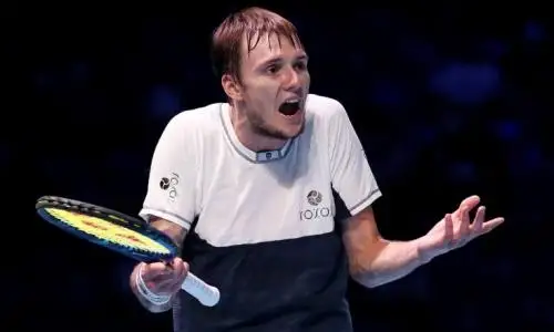 Александр Бублик проиграл матч на турнире парного разряда в Майами