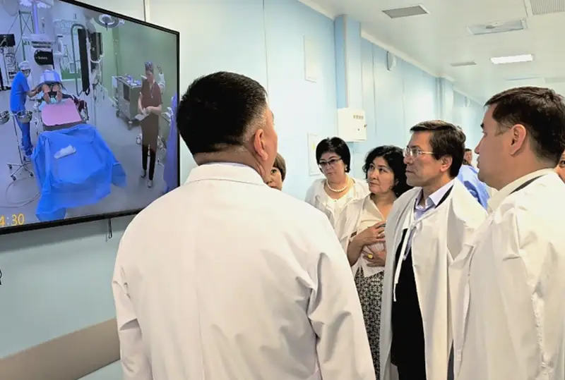 Несколько операций одновременно проводят в больнице скорой медпомощи в Семее