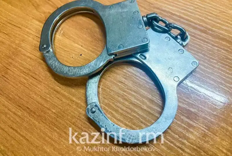 Преступника, вымогавшего у актюбинца 15 млн тенге, задержала полиция