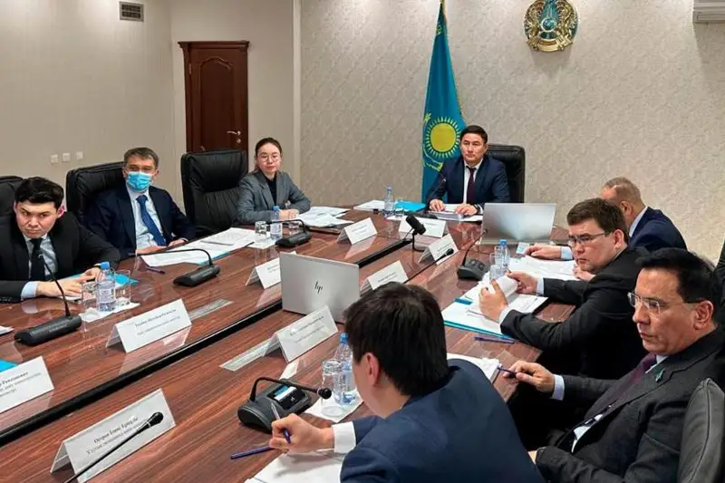 Әділет министрі мемлекеттік органдардың заң жобаларын әзірлеу жұмысын сынға алды