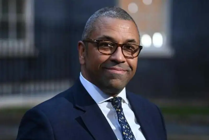 Глава МИД Великобритании посетит с визитом Казахстан