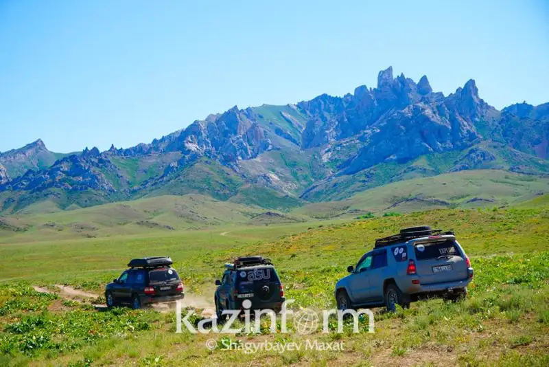 Какой вид отдыха становится популярным в Казахстане