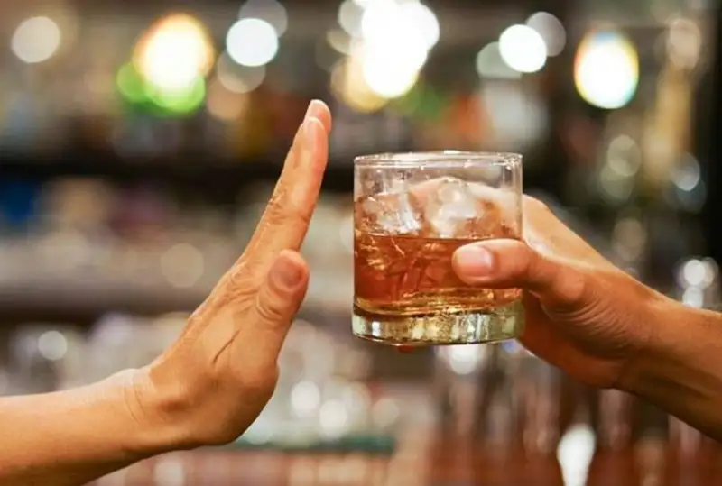 Belgııa alǵash ret alkogol tutynýǵa shekteý qoıatyn arnaıy jospar qabyldady