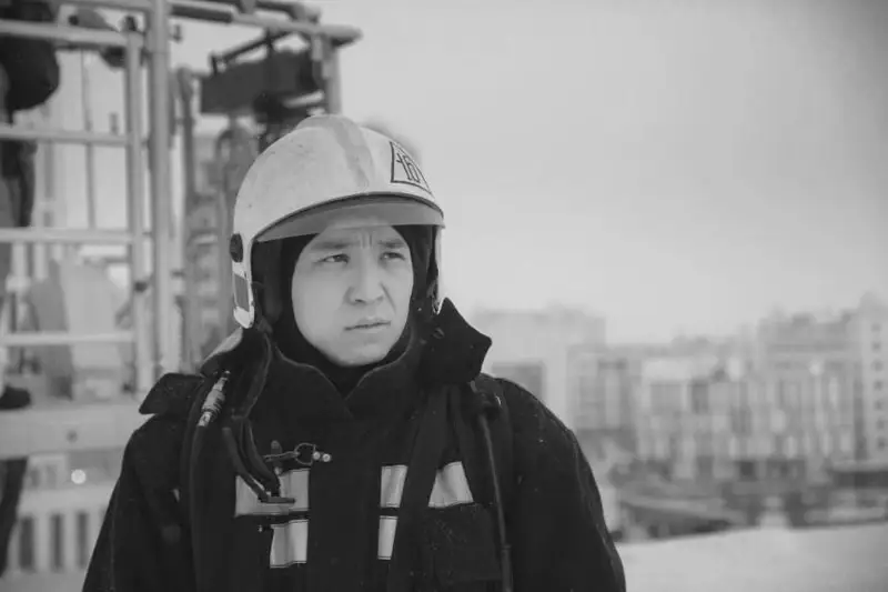 Сериал в честь погибшего пожарного Аскара Забикулина снимают в Астане