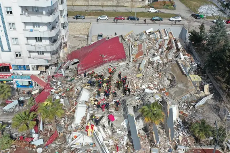 Число погибших при землетрясении в  Турции превысило 24,6 тысячи человек