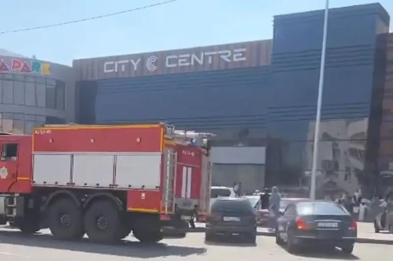 Людей эвакуировали из ТРЦ в центре Павлодара