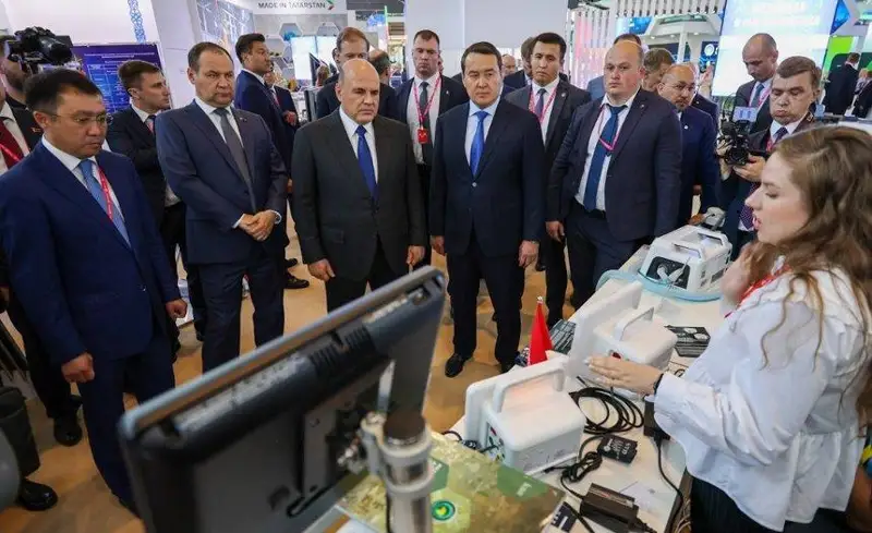 Екатеринбургда бўлиб ўтган саноат кўргазмасида Қозоғистоннинг 250 компанияси ўз маҳсулотларини намойиш этди