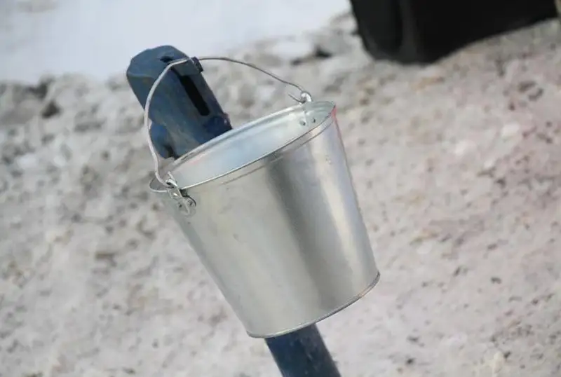 Более 120 колонок за ночь отогрели в Петропавловске