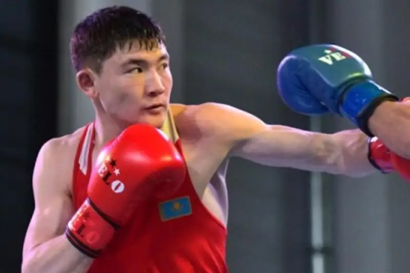 Казахстан проиграл первую дуэль Узбекистану на малом чемпионате мира по боксу
