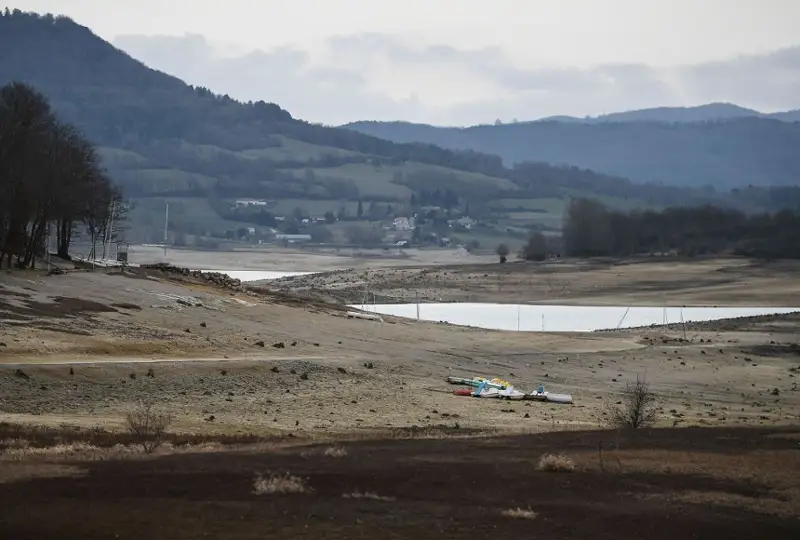 Европа готовится к сильной засухе на фоне теплой зимы