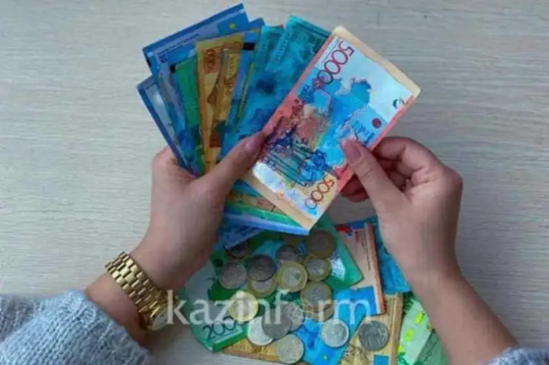 Атаулы әлеуметтік көмек алған 94 мың отбасы өткен жылы кедейлік жағдайынан шықты